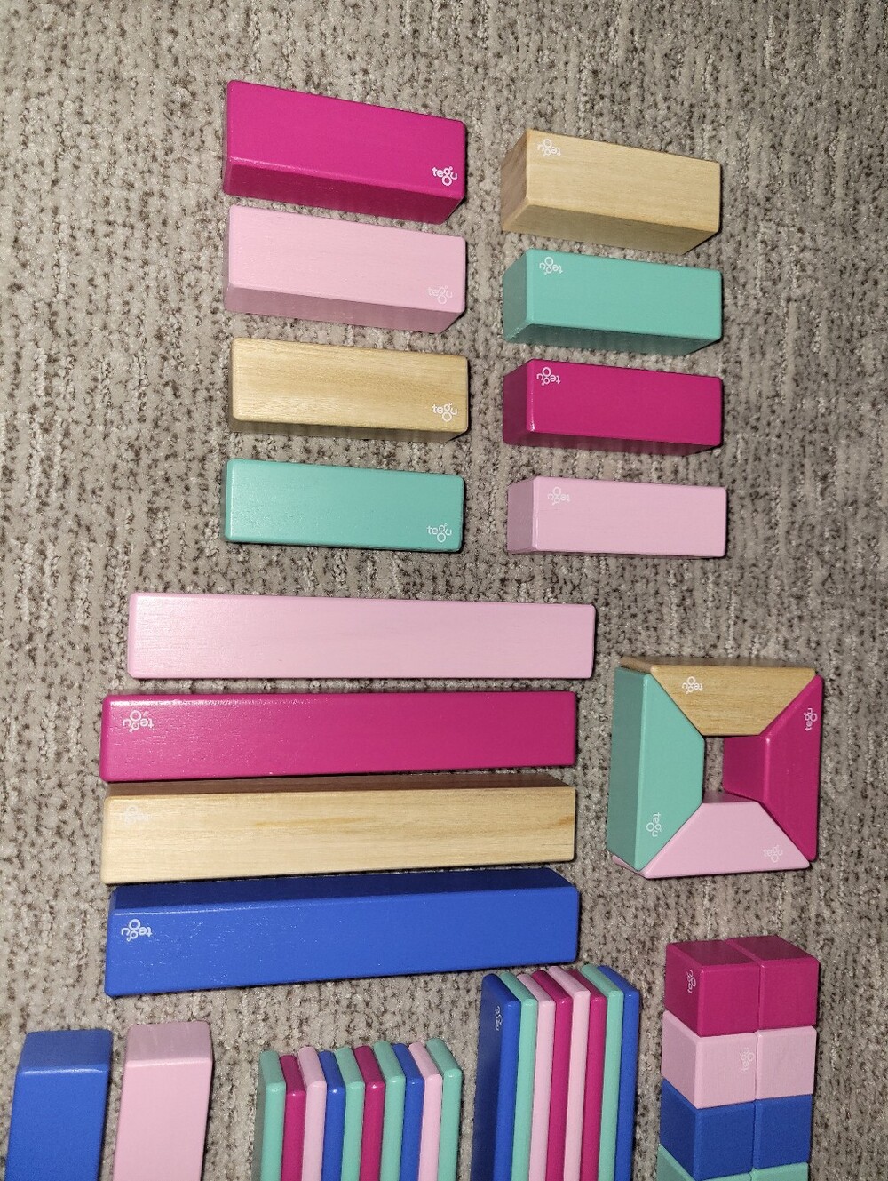 54 Piece Tegu Wooden Magnetic Blocks - New - Picture 2 of 5